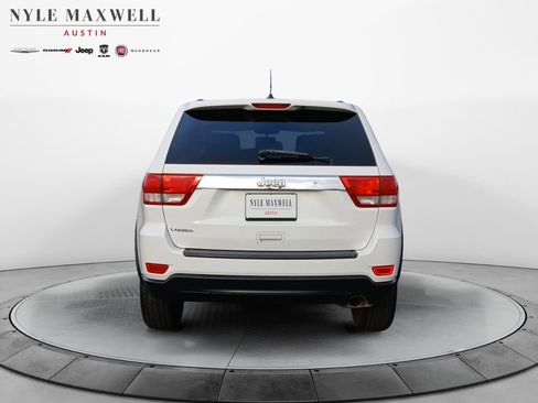 Used 2013 Jeep Grand Cherokee Laredo RWD image 15