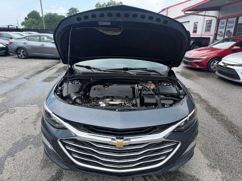 Used 2020 Chevrolet Malibu LT FWD image 25