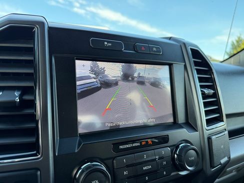 Used 2020 Ford F150 XLT w/ Equipment Group 301A Mid AWD/4WD image 28