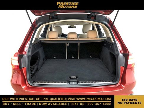 Used 2018 Mercedes-Benz GLC 300 4MATIC image 43