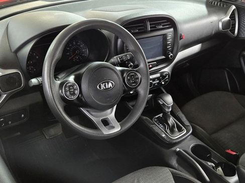 Used 2021 Kia Soul S image 9