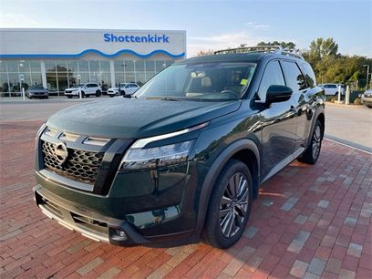 Used 2022 Nissan Pathfinder SL w/ SL Premium Package