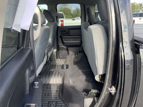Used 2016 RAM 1500 Tradesman w/ Popular Equipment Group AWD/4WD image 39