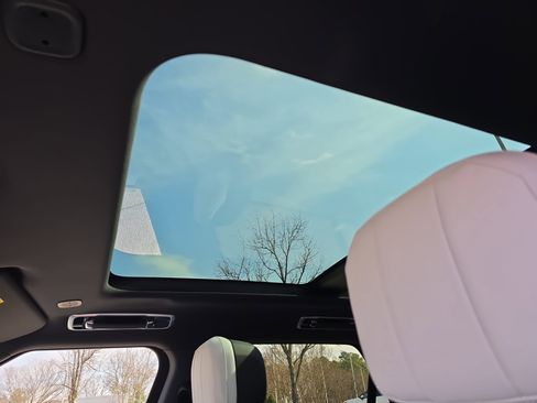 New 2026 Land Rover Range Rover Sport Dynamic SE image 29