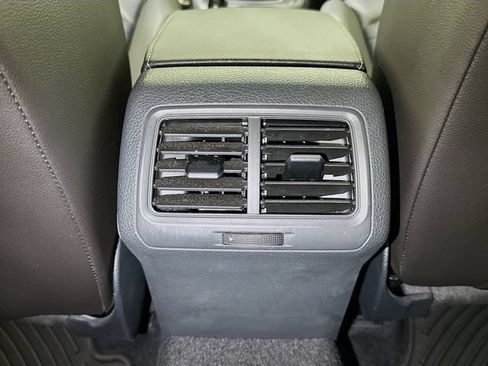 Used 2019 Volkswagen Golf Alltrack S AWD/4WD image 24