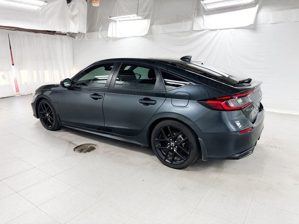 Used 2025 Honda Civic Sport image 3