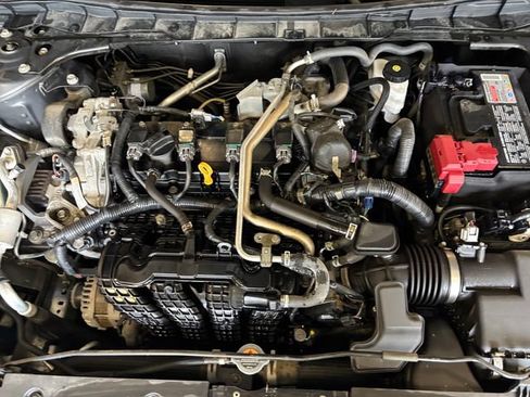 Used 2022 Nissan Altima 2.5 SV AWD/4WD image 24