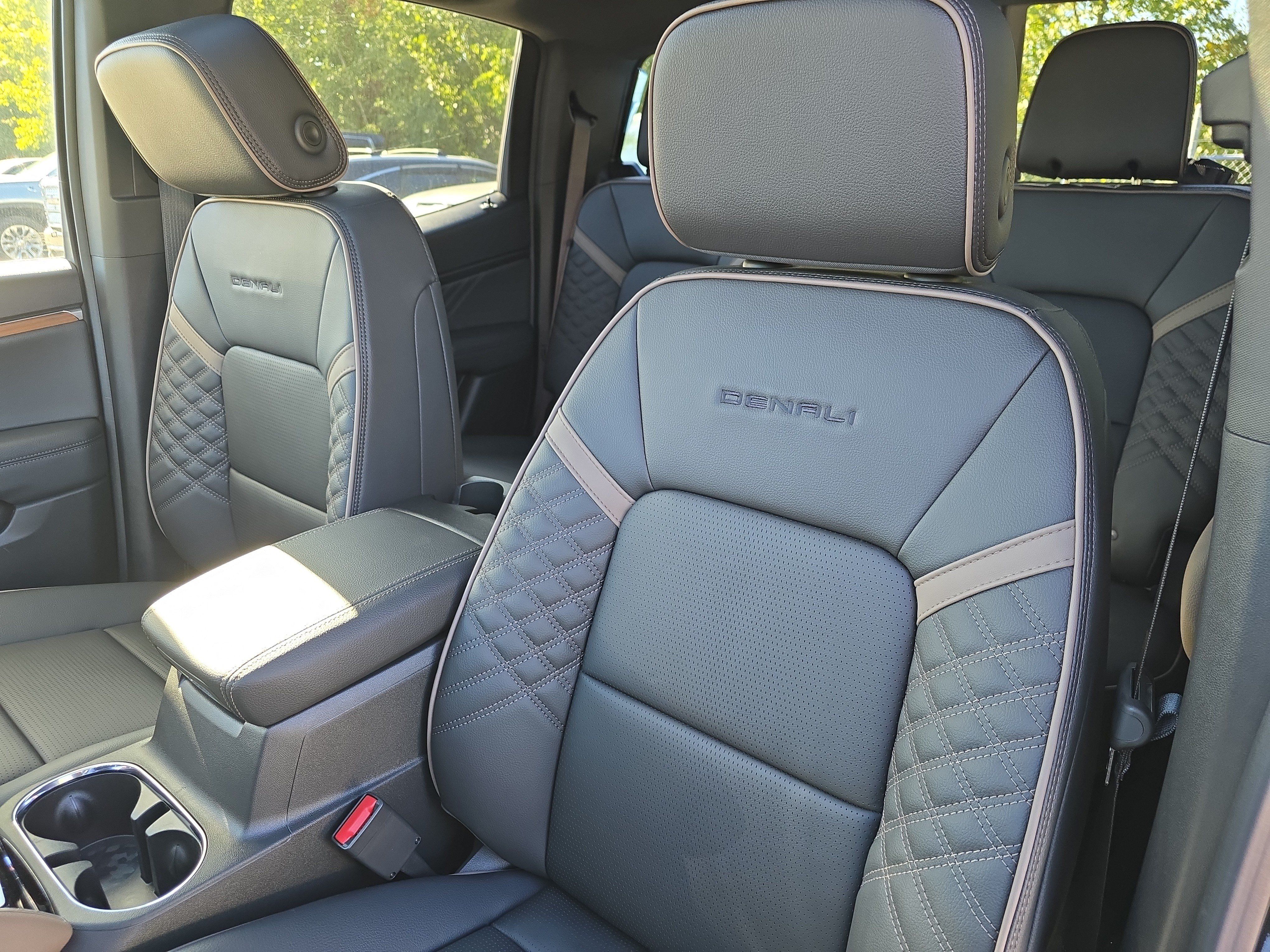New 2026 GMC Canyon Denali AWD/4WD image 22