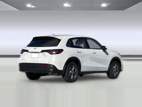 New 2026 Honda HR-V LX image 8