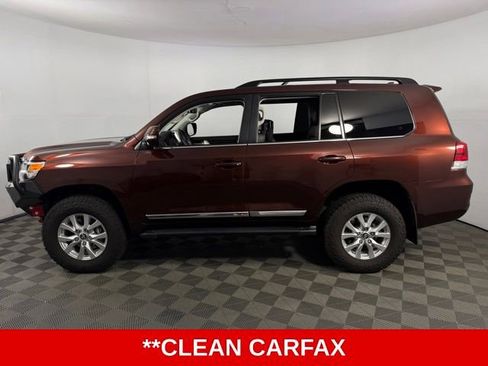 Used 2017 Toyota Land Cruiser AWD/4WD image 5