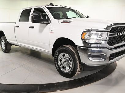 New 2024 RAM 2500 Tradesman w/ Chrome Appearance Group