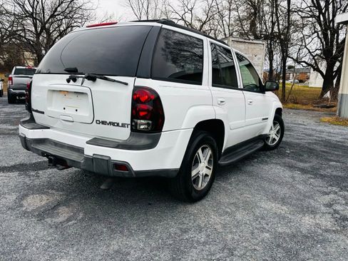 Used 2004 Chevrolet TrailBlazer LT w/ LT Preferred Equipment Group AWD/4WD image 3
