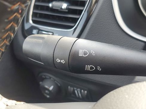 Certified 2019 Jeep Compass Limited image 15