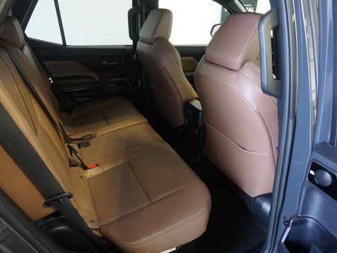 Certified 2025 Toyota 4Runner Limited AWD/4WD image 25