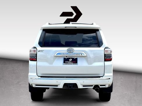 Used 2020 Toyota 4Runner Limited AWD/4WD image 7