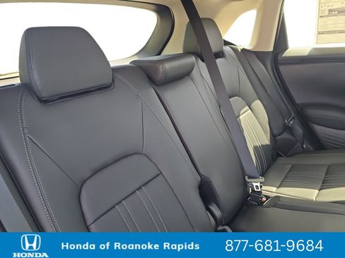 New 2026 Honda HR-V EX-L image 18