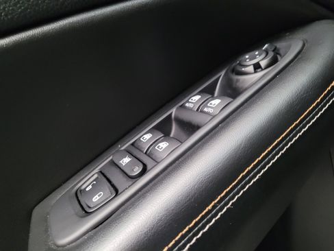 Used 2020 Jeep Compass Latitude AWD/4WD image 27
