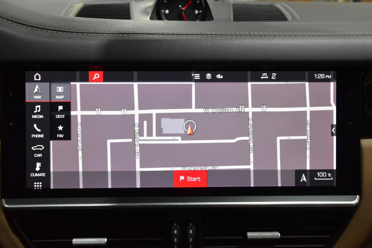 Used 2021 Porsche Cayenne AWD/4WD image 22