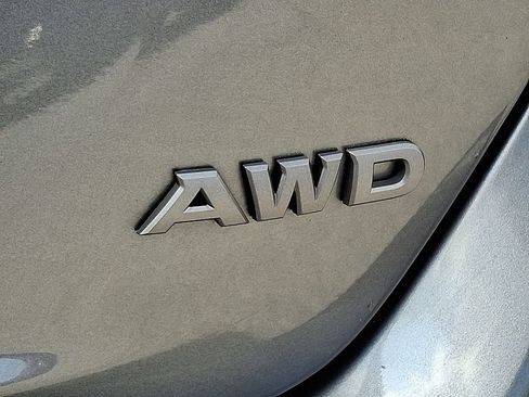 Used 2024 Nissan Altima 2.5 SV AWD/4WD image 28
