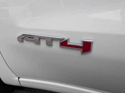 Certified 2025 GMC Sierra 1500 AT4 w/ Technology Package image 9