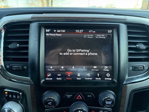 Used 2018 RAM 1500 Laramie w/ Convenience Group image 29