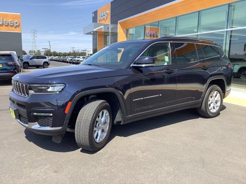 Used 2023 Jeep Grand Cherokee L Limited w/ Trailer Tow Group (B) AWD/4WD image 5