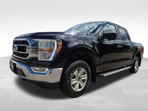 Used 2022 Ford F150 XLT w/ XTR Package AWD/4WD image 6