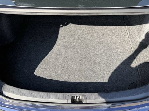 Used 2025 Toyota Corolla LE FWD image 28