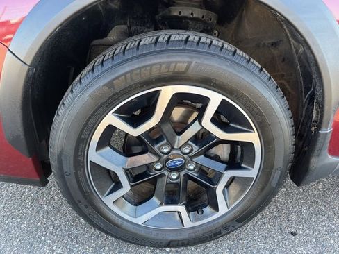 Used 2016 Subaru Crosstrek 2.0i Limited image 9