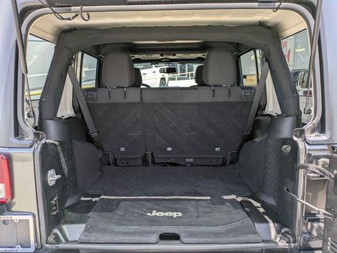 Certified 2017 Jeep Wrangler Unlimited Sport w/ Quick Order Package 24S AWD/4WD image 16