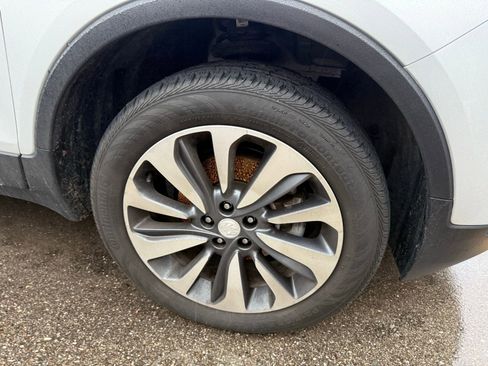 Used 2022 Buick Encore Preferred w/ Safety Package image 10