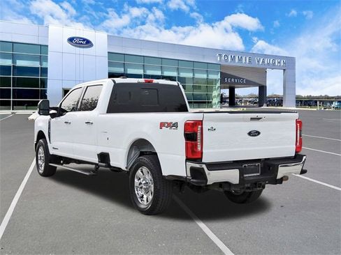 Used 2024 Ford F350 Lariat w/ Lariat Ultimate Package image 2