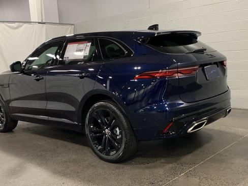 Certified 2026 Jaguar F-PACE R-Dynamic S image 12