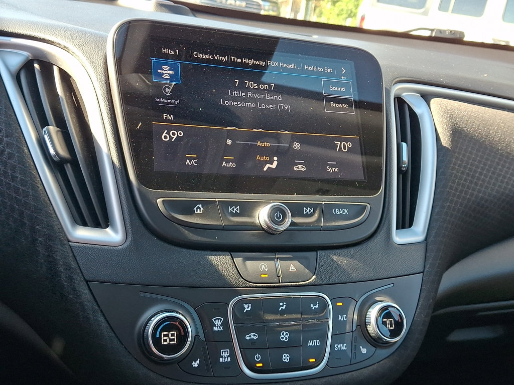 Used 2024 Chevrolet Malibu LT FWD image 27