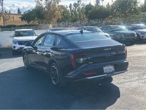 Certified 2025 Kia K4 EX image 4