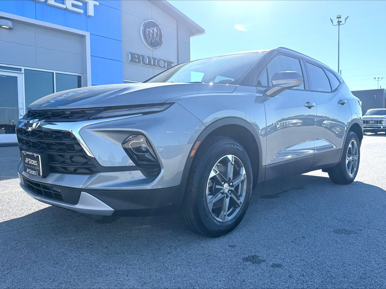 New 2026 Chevrolet Blazer LT w/ Convenience Package FWD image 1