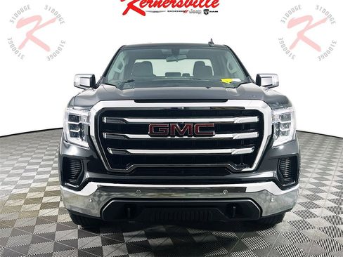 Used 2021 GMC Sierra 1500 SLE w/ X31 Off-Road Package image 2