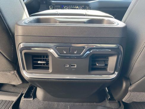 Used 2025 Chevrolet Silverado 1500 LTZ AWD/4WD image 13