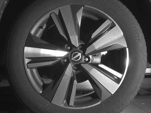 Used 2026 Nissan Rogue SL AWD/4WD image 11
