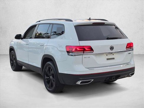Used 2022 Volkswagen Atlas SE w/ Panoramic Sunroof Package AWD/4WD image 7