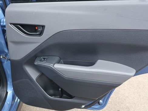 Used 2024 Subaru Crosstrek 2.0i Premium image 28