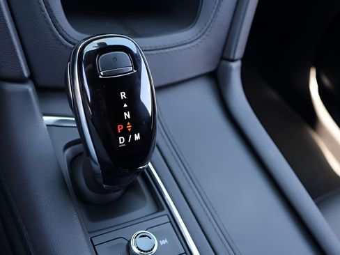 New 2026 Cadillac XT5 Premium Luxury FWD image 24