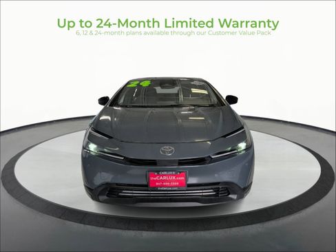 Used 2024 Toyota Prius LE FWD image 2