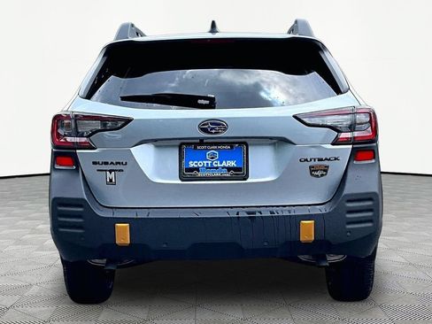 Used 2024 Subaru Outback Wilderness AWD/4WD image 7
