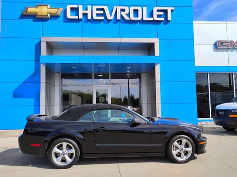 Used 2008 Ford Mustang GT Premium image 25