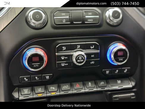 Used 2020 GMC Sierra 3500 Denali w/ Denali Ultimate Package image 27