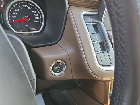 Used 2021 Chevrolet Tahoe High Country AWD/4WD image 22