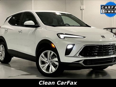 Used 2024 Buick Encore GX Preferred image 2