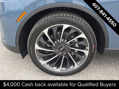 New 2026 Lincoln Aviator Reserve image 9