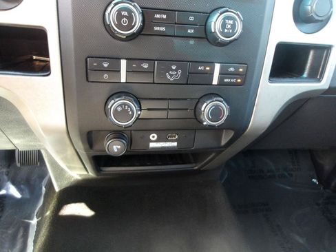 Used 2011 Ford F150 XLT w/ XLT Chrome Pkg AWD/4WD image 23